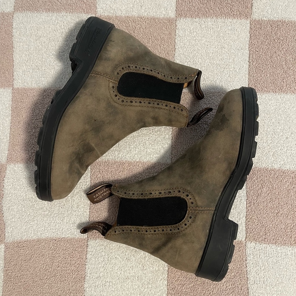 Blundstone boots 1351